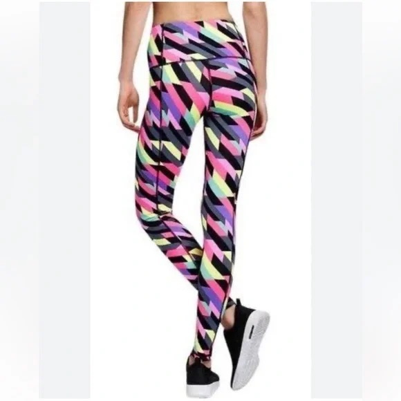 VSX Victoria’s Secret Sport Knockout Multi- Colour Geometric Print Leggings - Picture 2 of 11